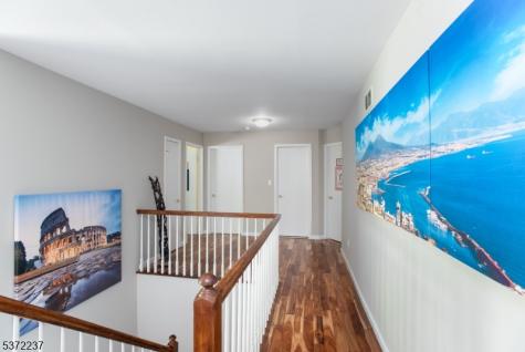 7 Beechwood Terrace Green Brook NJ 08812