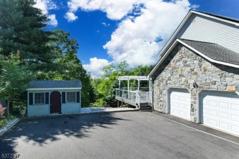 7 Beechwood Terrace Green Brook NJ 08812