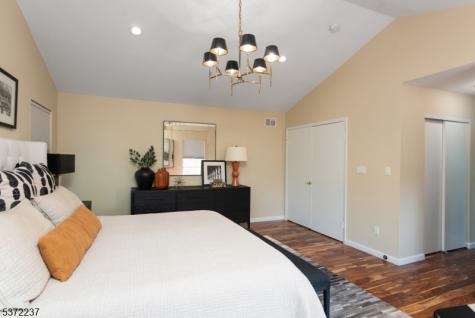 7 Beechwood Terrace Green Brook NJ 08812