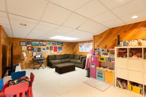 7 Beechwood Terrace Green Brook NJ 08812