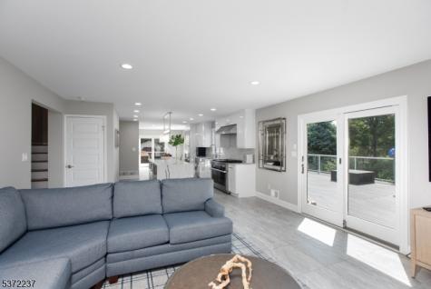7 Beechwood Terrace Green Brook NJ 08812