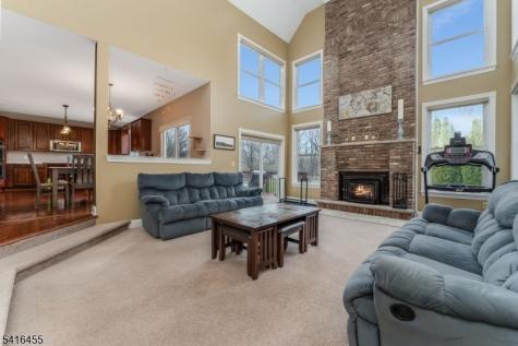 7 Newell Road Readington NJ 08822
