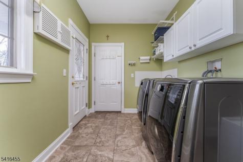 7 Newell Road Readington NJ 08822