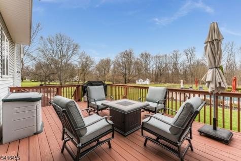 7 Newell Road Readington NJ 08822