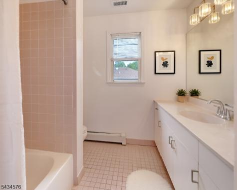 47 Schoener Road East Hanover NJ 07936