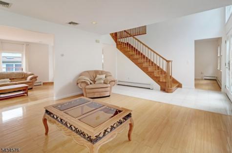 47 Schoener Road East Hanover NJ 07936