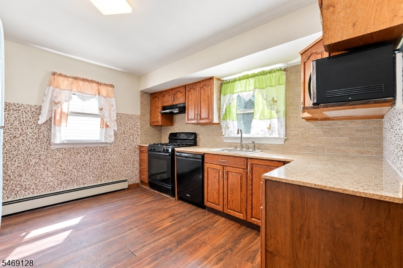 228 Laurel Avenue Kearny NJ 07032