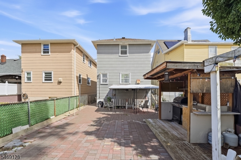 228 Laurel Avenue Kearny NJ 07032