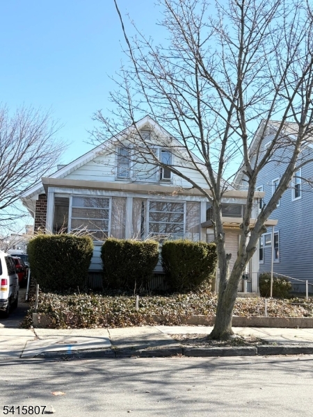 606 Hagel Avenue Linden NJ 07036