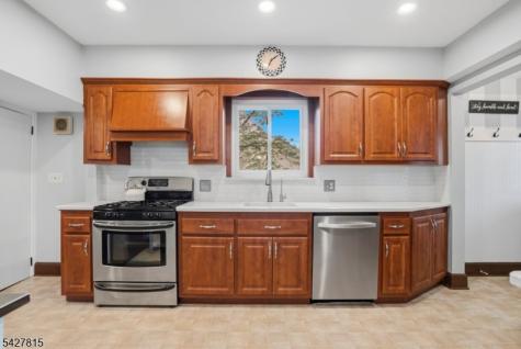 350 Spruce Avenue Garwood NJ 07027