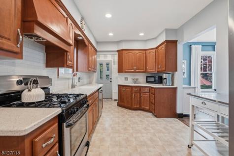 350 Spruce Avenue Garwood NJ 07027