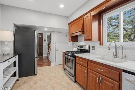 350 Spruce Avenue Garwood NJ 07027