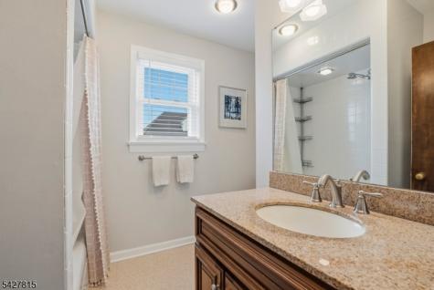 350 Spruce Avenue Garwood NJ 07027