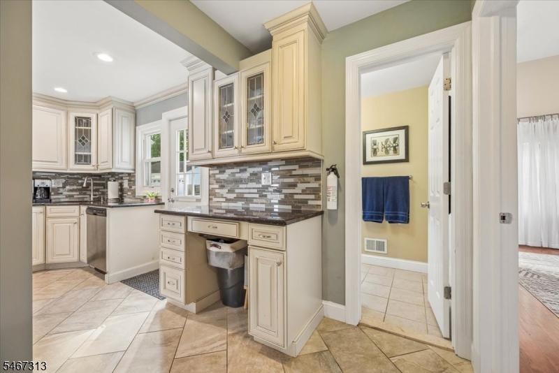 240 W Hanover Avenue Morris NJ 07960
