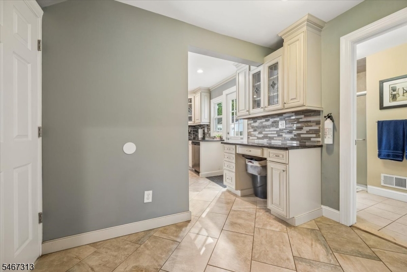 240 W Hanover Avenue Morris NJ 07960