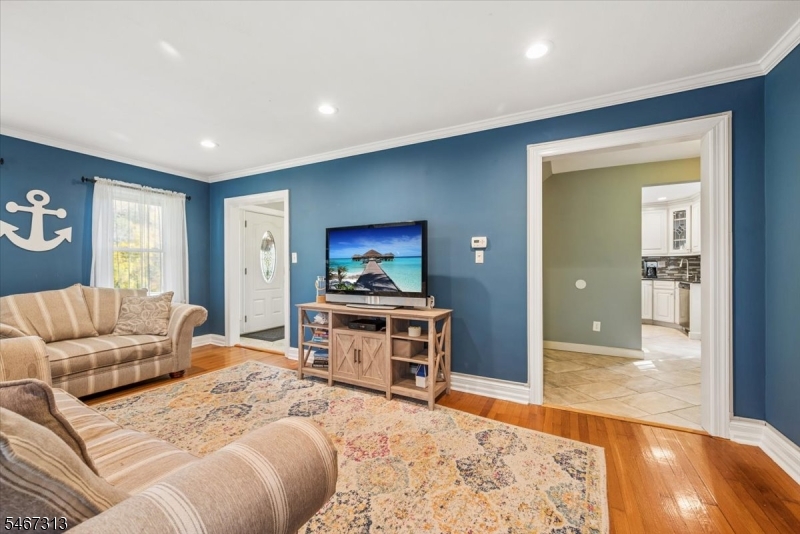 240 W Hanover Avenue Morris NJ 07960