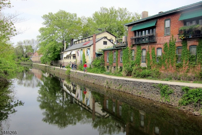 120 Swan Street Lambertville NJ 08530