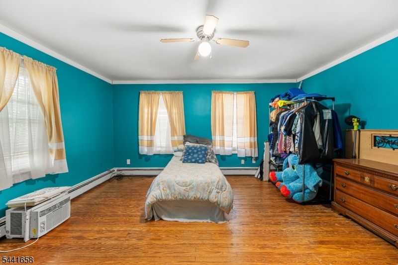 176 Washington Road Sayreville NJ 08872