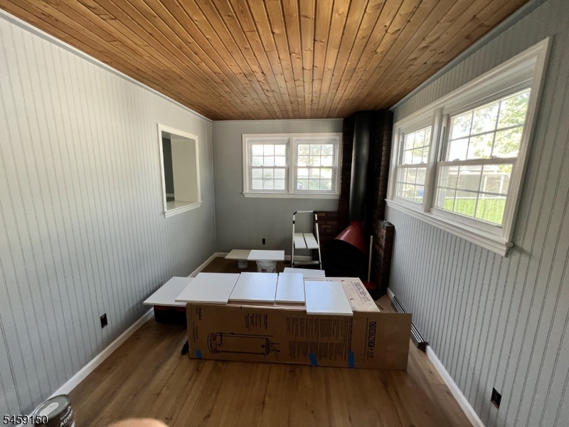 60 Commercial Avenue Woodbridge NJ 07001
