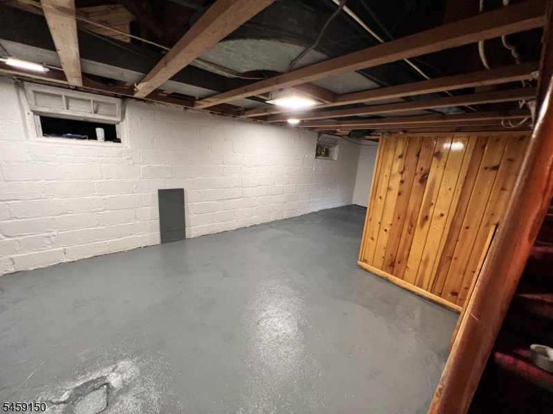 60 Commercial Avenue Woodbridge NJ 07001