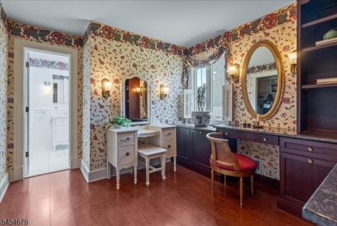 123 Lake Road Far Hills NJ 07931