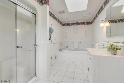 123 Lake Road Far Hills NJ 07931