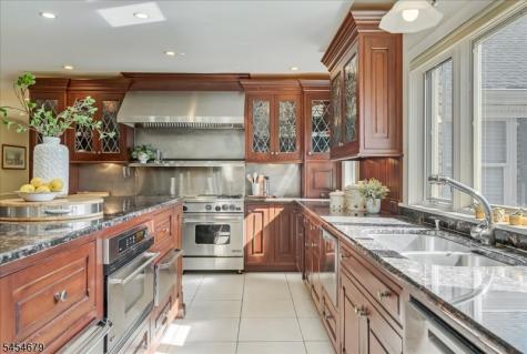 123 Lake Road Far Hills NJ 07931