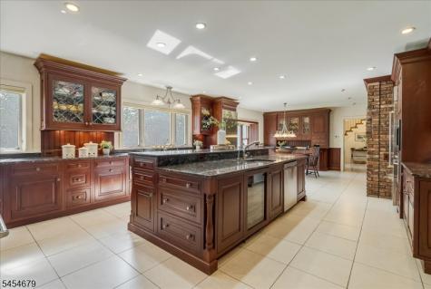 123 Lake Road Far Hills NJ 07931