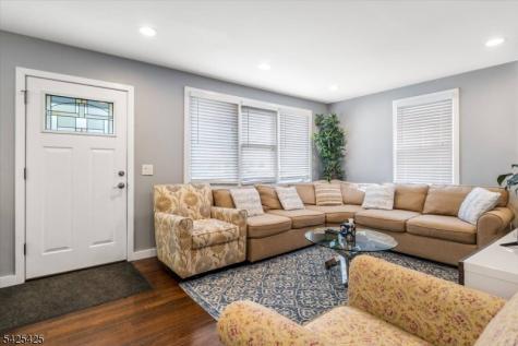 1434 Madison Place Pompton Lakes NJ 07442
