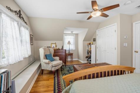 37 Hussa Place Denville NJ 07834