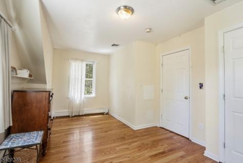 37 Hussa Place Denville NJ 07834