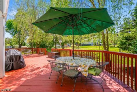 37 Hussa Place Denville NJ 07834