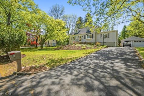 37 Hussa Place Denville NJ 07834