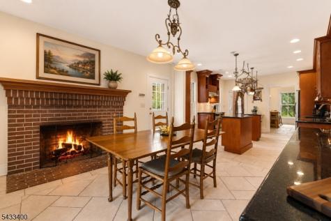 61 New Street Hampton NJ 08827