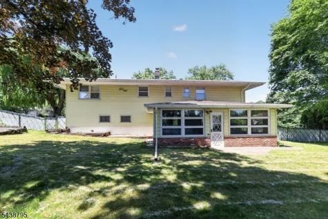 228 Shaw Place Park Ridge NJ 07656