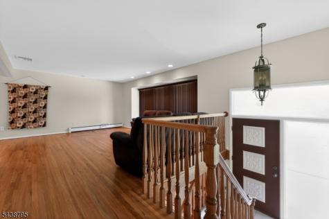 228 Shaw Place Park Ridge NJ 07656