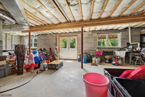 19 Green Valley Way Harmony NJ 08865