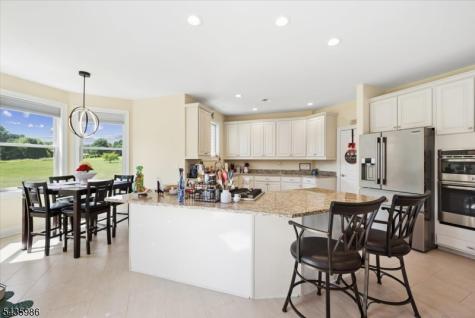 19 Green Valley Way Harmony NJ 08865