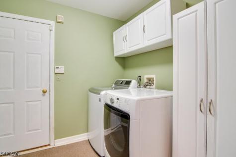 14 Chelsea Drive Jefferson NJ 07438