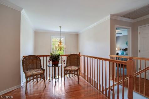 14 Chelsea Drive Jefferson NJ 07438