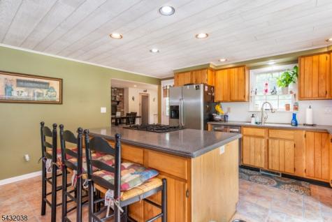 10 Cedar Wax Wing Road Allamuchy NJ 07840