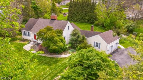 10 Cedar Wax Wing Road Allamuchy NJ 07840