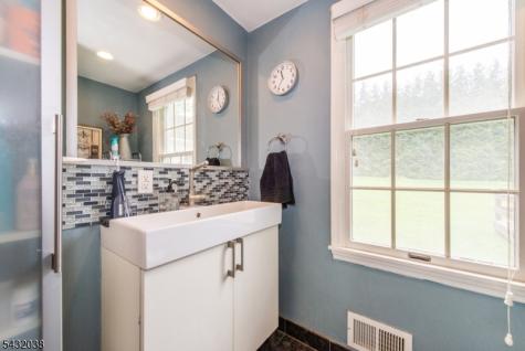 10 Cedar Wax Wing Road Allamuchy NJ 07840