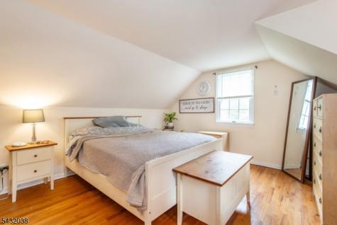 10 Cedar Wax Wing Road Allamuchy NJ 07840
