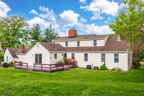 10 Cedar Wax Wing Road Allamuchy NJ 07840