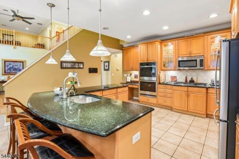 17 Coggins Lane West Orange NJ 07052