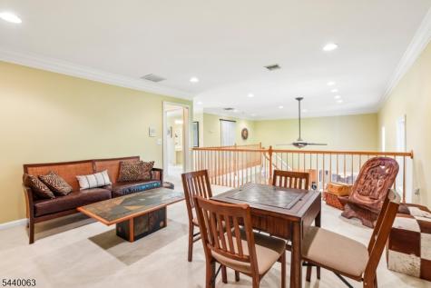 17 Coggins Lane West Orange NJ 07052