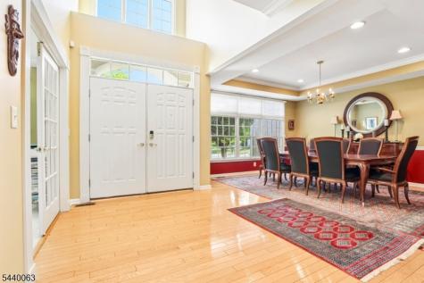 17 Coggins Lane West Orange NJ 07052