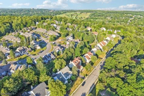 17 Coggins Lane West Orange NJ 07052