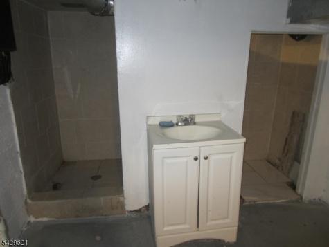 279 Oregon Street Union NJ 07088